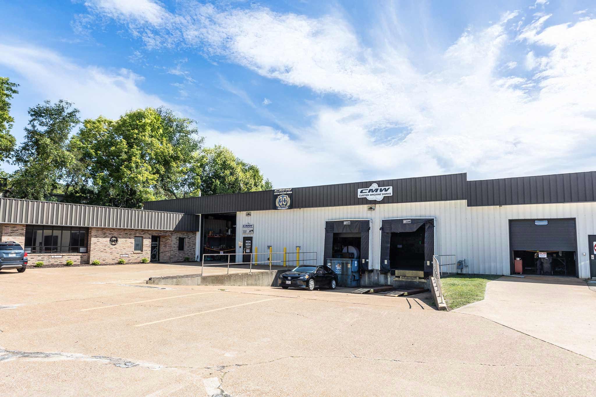 Custom Machine Works front of the building of the machine shop in Fenton, MO